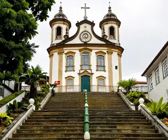 Descubra a Escadaria do Santo Antônio em Jaú - SP